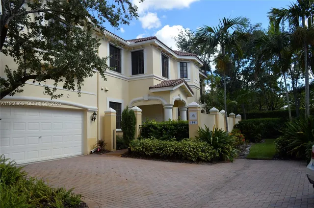 $3,650 | 1591 Passion Vine Circle, Unit 102, Weston, FL 33326