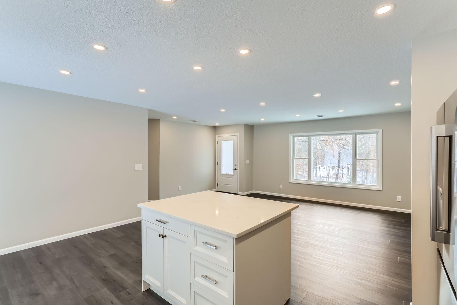 2740 County Road East New Brighton, MN 55112 - Photo 12 of 40 Gallery Image 12