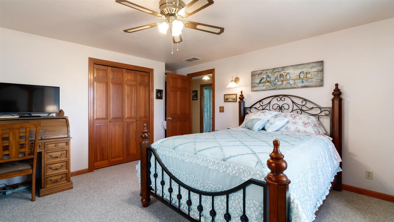 24817 North Perry Road Colbert, WA 99005 - Photo 15 of 20