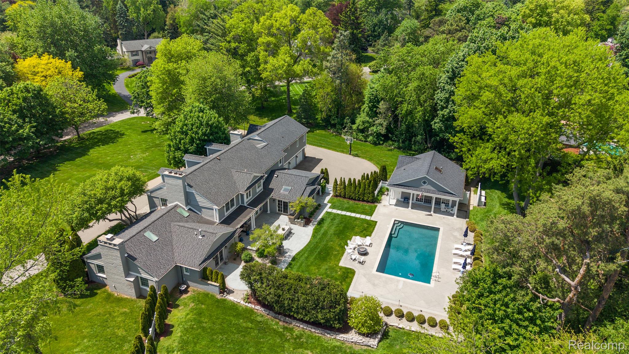 232 Guilford Road Bloomfield Hills, MI 48304 - Photo 45 of 47 Guilford New11.jpg