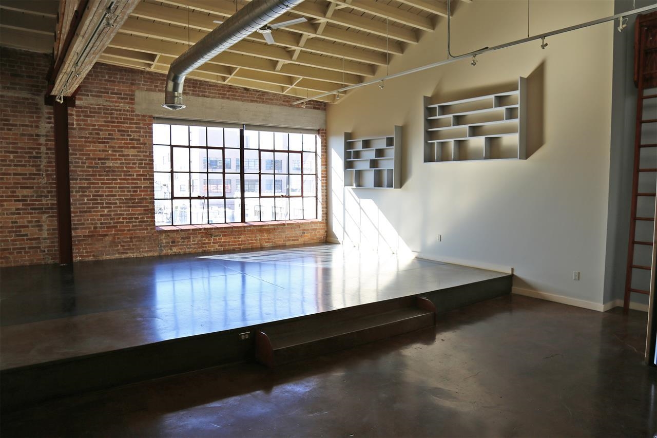 115 South Adams Street, Unit 203/3 Spokane, WA 99201 - Photo 9 of 30