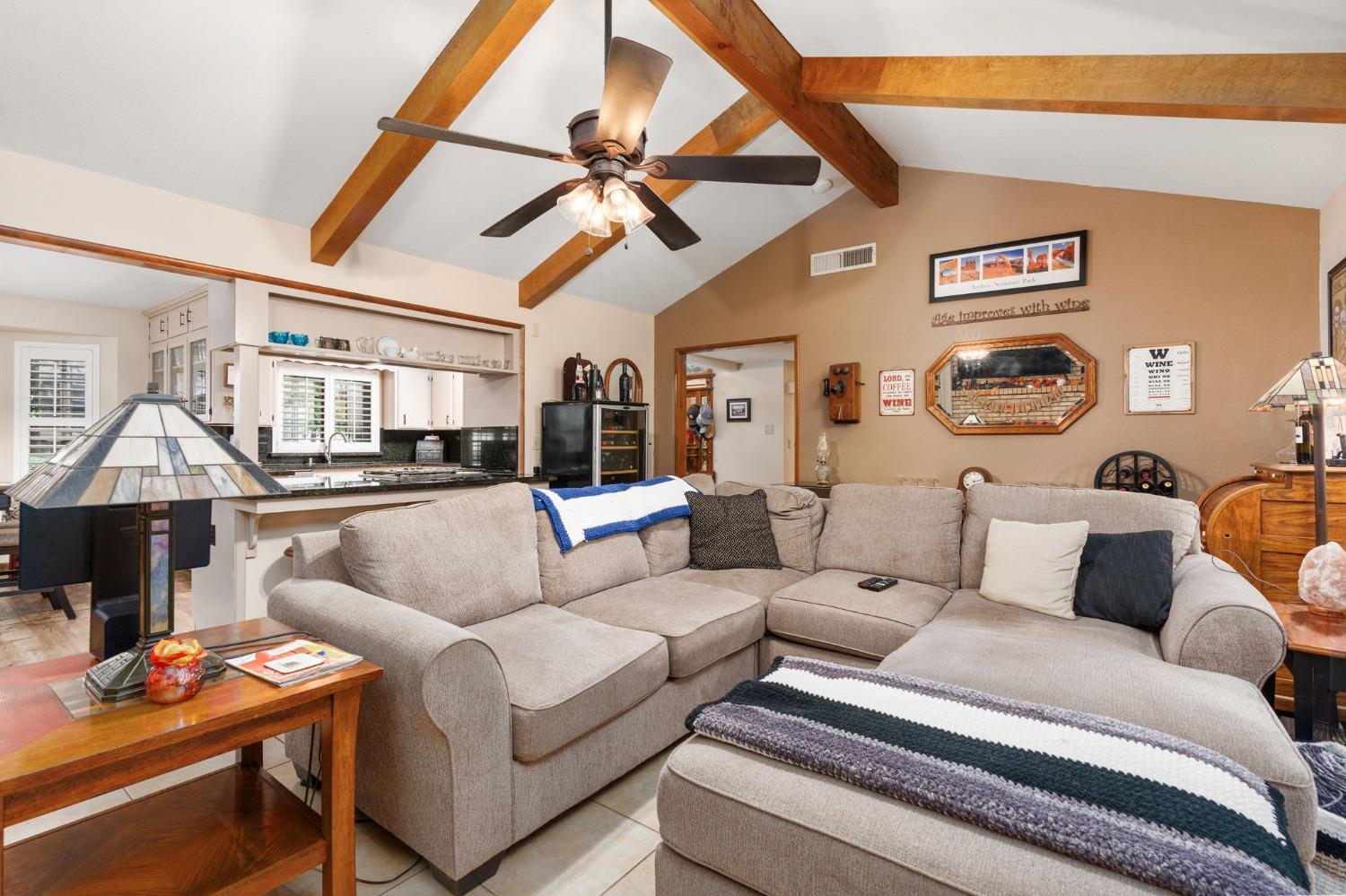 131 Post Avenue Sanger, CA 93657 - Photo 18 of 43