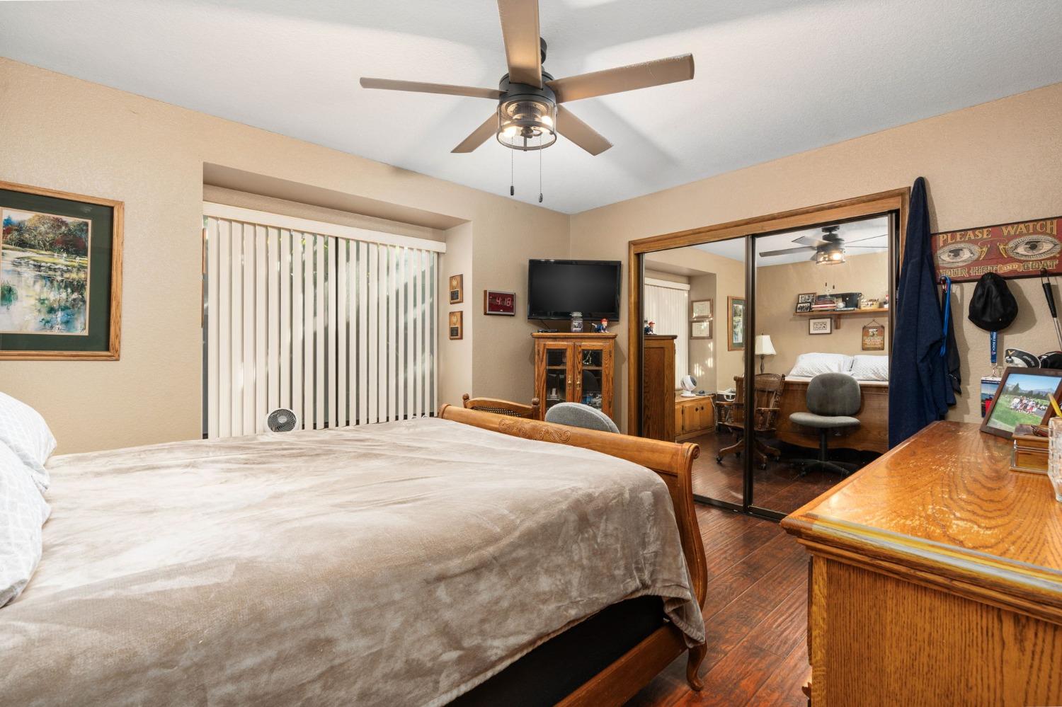 131 Post Avenue Sanger, CA 93657 - Photo 22 of 43