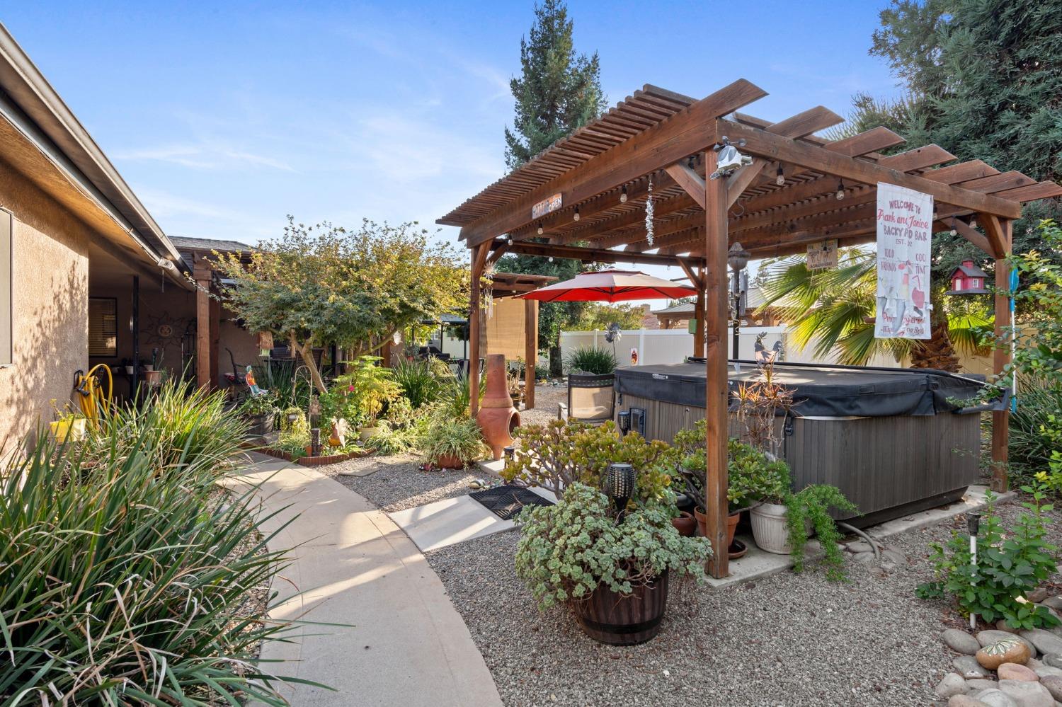 131 Post Avenue Sanger, CA 93657 - Photo 37 of 43