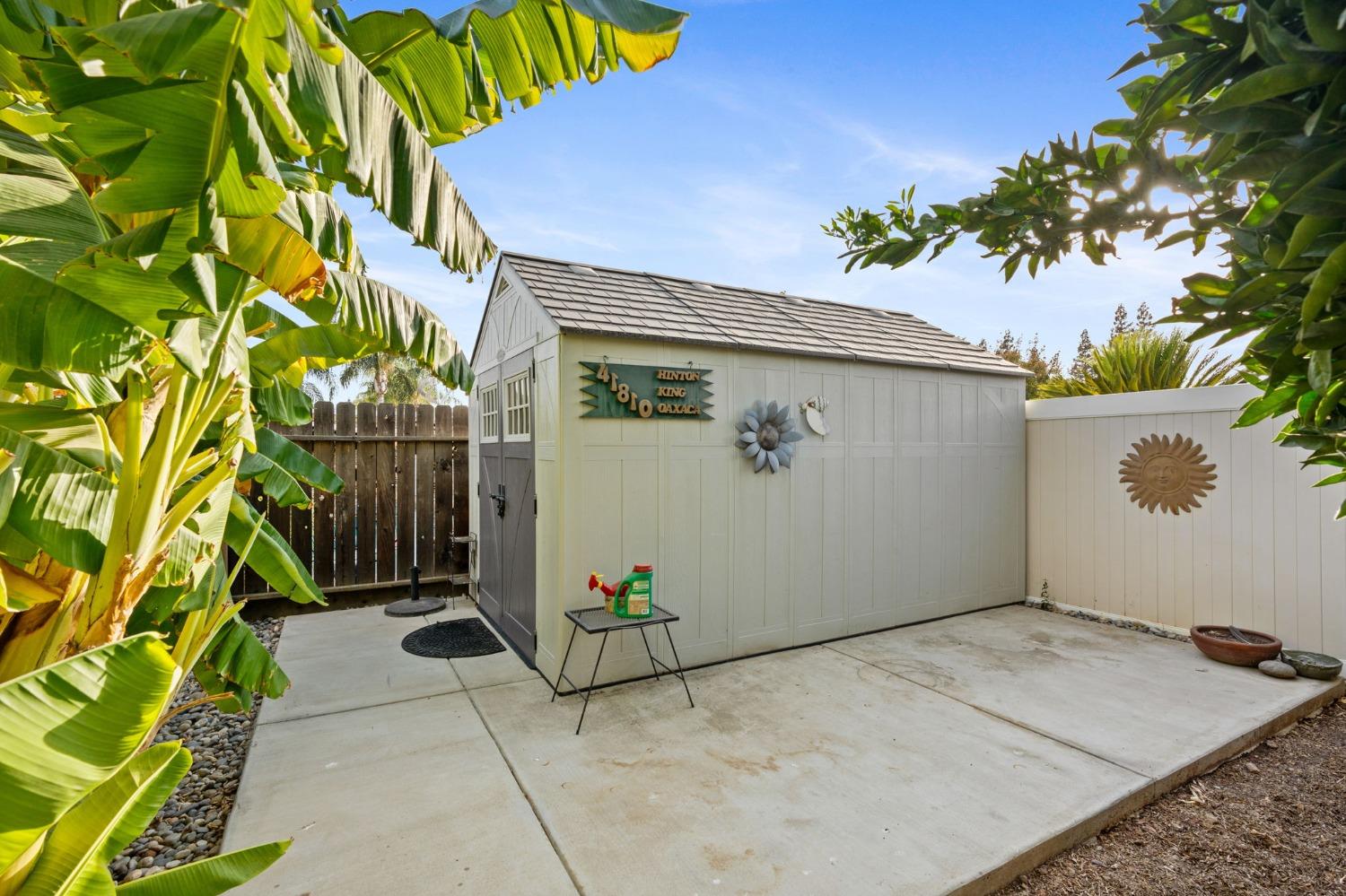 131 Post Avenue Sanger, CA 93657 - Photo 41 of 43