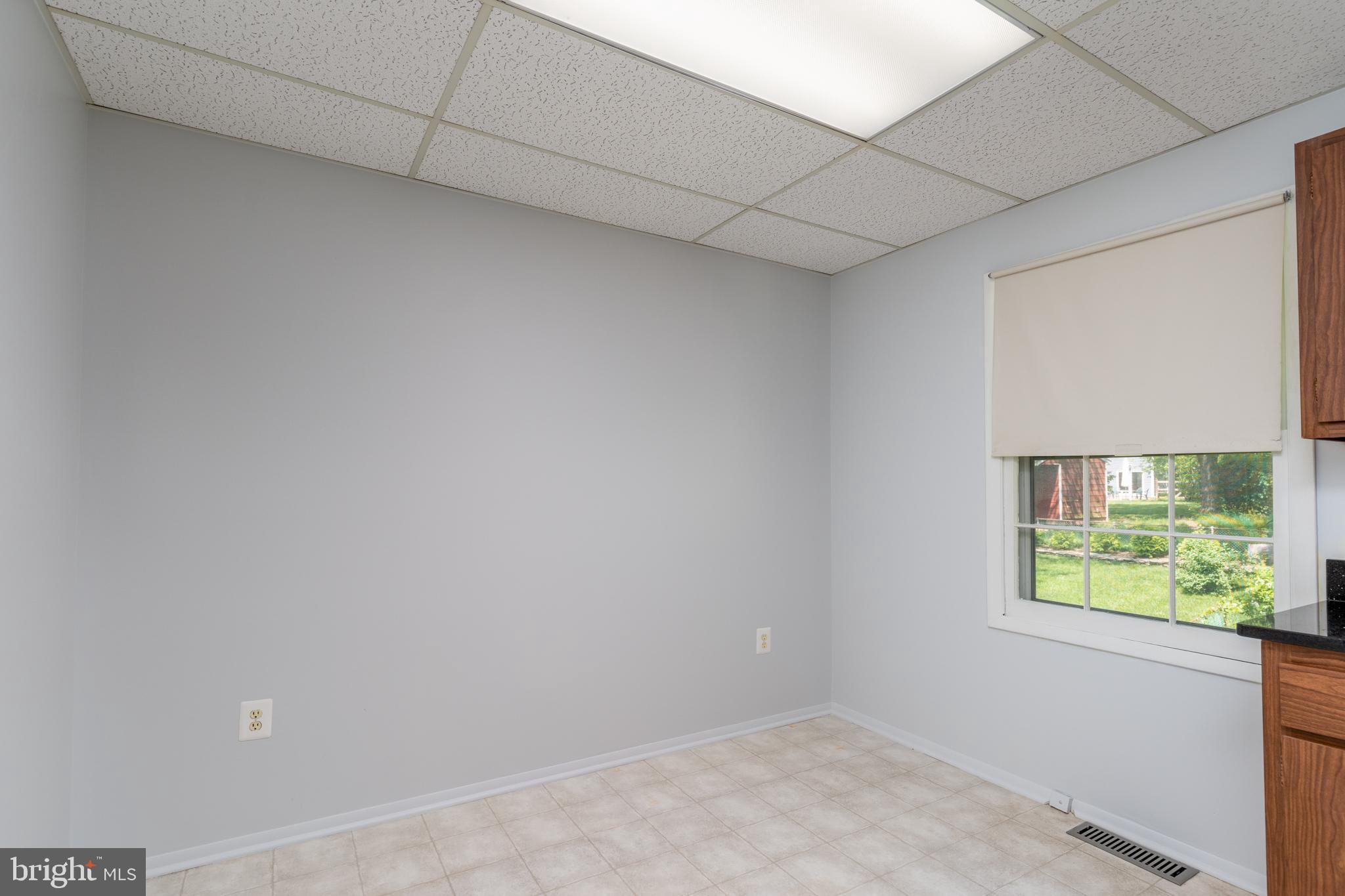 944 Fall Ridge Way Gambrills, MD 21054 - Photo 7 of 24 Dining Area