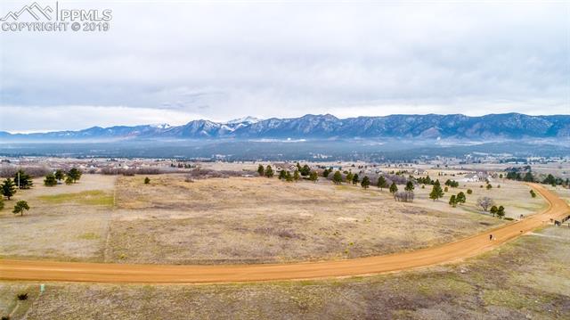 530 Struthers Loop Colorado Springs, CO 80921 - Photo 11 of 27 Gallery Image 11