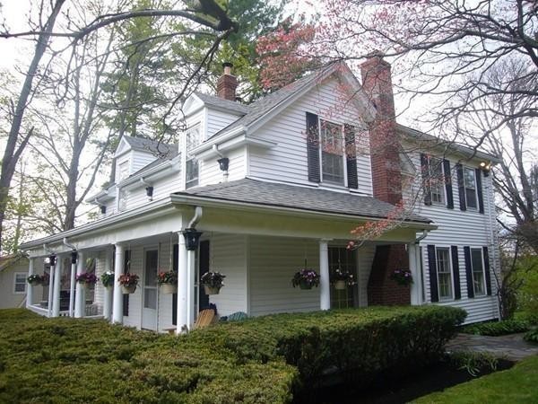 14 Broadway Stoneham, MA 02180 - Photo 4 of 30