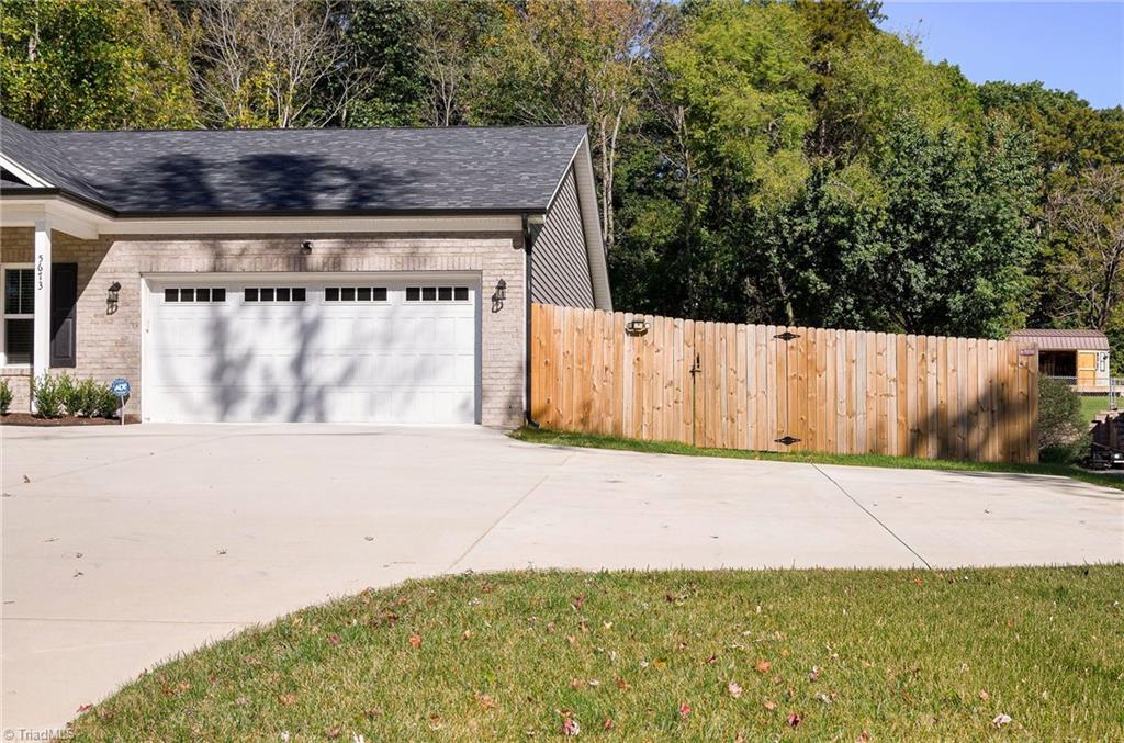 5673 Styers Ferry Road Clemmons, NC 27012 - Photo 25 of 30