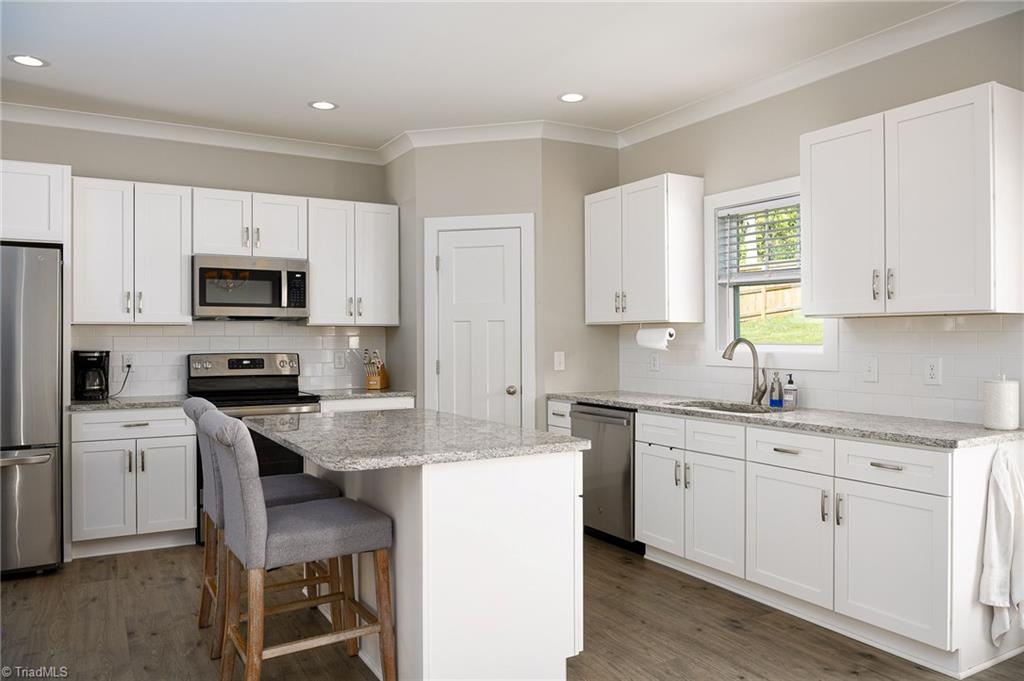 5673 Styers Ferry Road Clemmons, NC 27012 - Photo 10 of 30