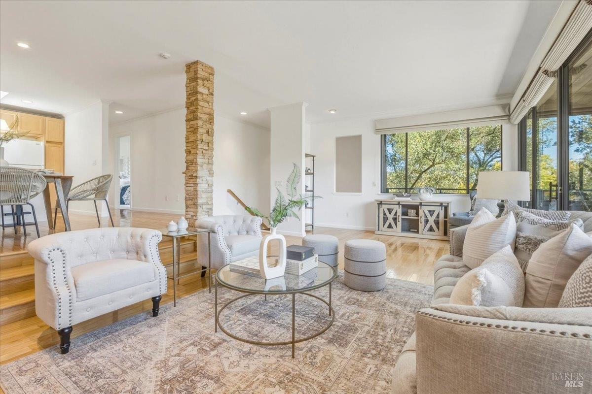 316 El Faisan Drive San Rafael, CA 94903 - Photo 5 of 28