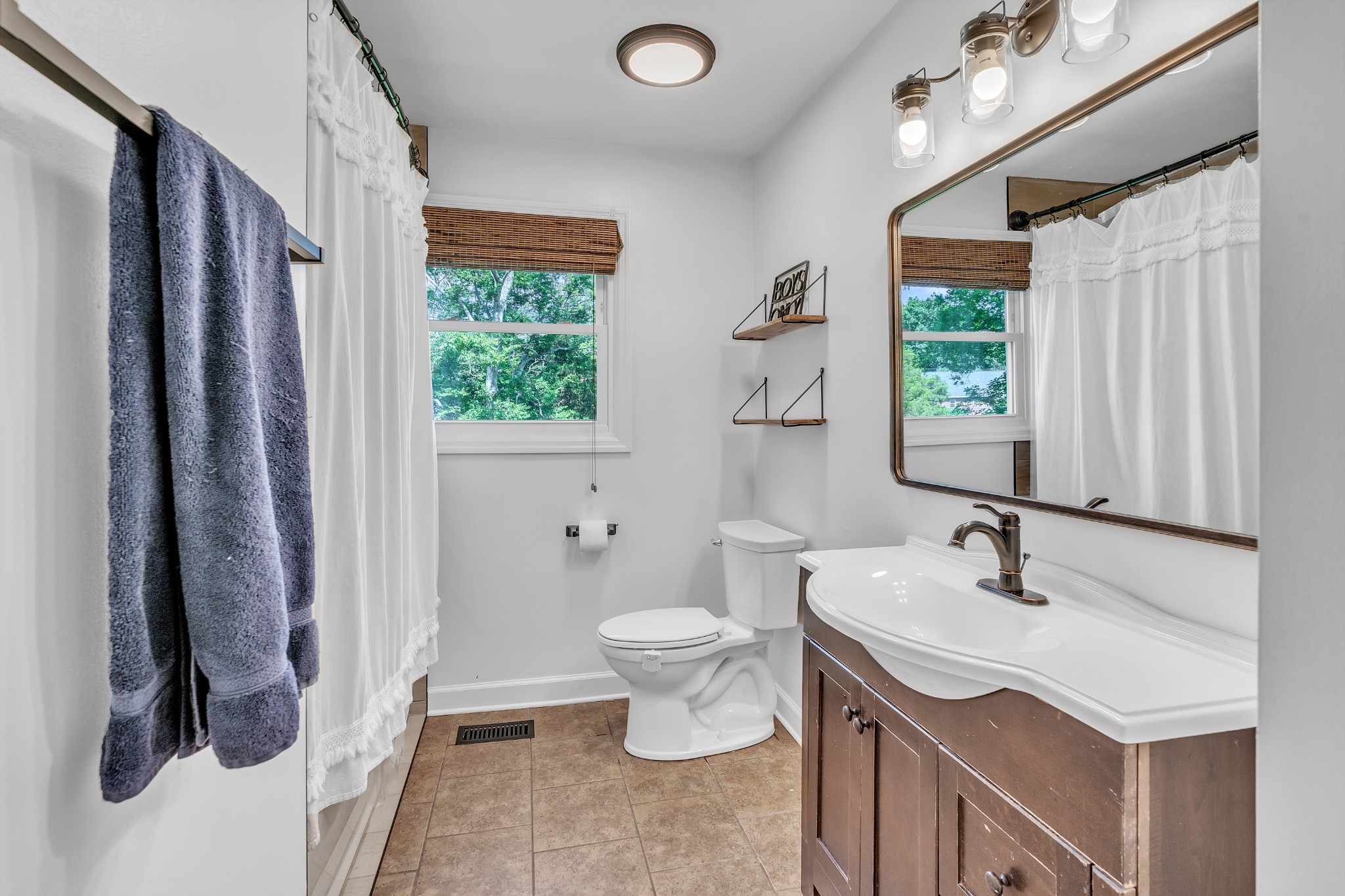 4200 Hunters Point Pike Lebanon, TN 37087 - Photo 16 of 32 Gallery Image 16