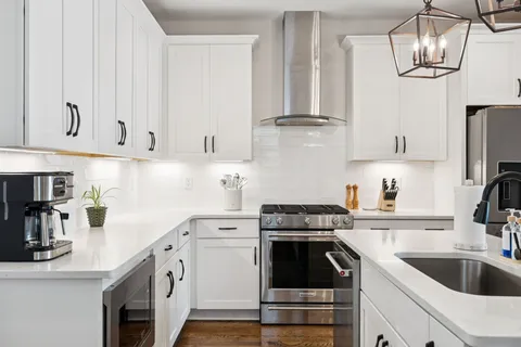 $825,000 | 5208 Kentucky Avenue, Unit A, Nashville, TN 37209