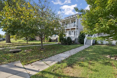 $825,000 | 5208 Kentucky Avenue, Unit A, Nashville, TN 37209