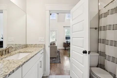 $825,000 | 5208 Kentucky Avenue, Unit A, Nashville, TN 37209