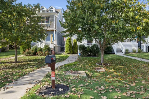 $825,000 | 5208 Kentucky Avenue, Unit A, Nashville, TN 37209