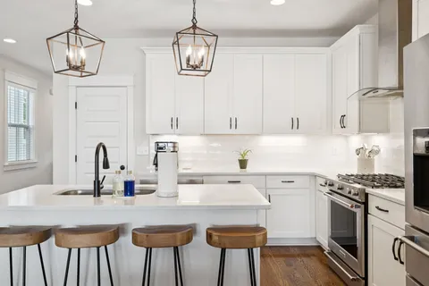 $825,000 | 5208 Kentucky Avenue, Unit A, Nashville, TN 37209