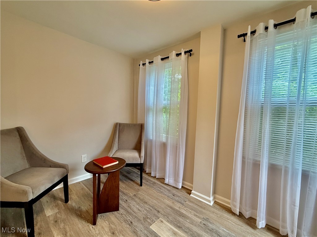 2337 Charney Road Cleveland, OH 44118 - Photo 18 of 34 Gallery Image 18