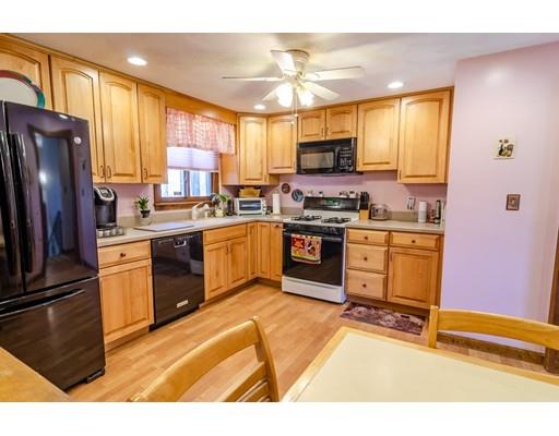 46 Rolling Ridge Lane Methuen, MA 01844 - Photo 7 of 26 Gallery Image 7