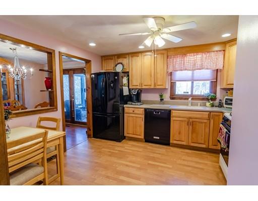 46 Rolling Ridge Lane Methuen, MA 01844 - Photo 8 of 26 Gallery Image 8