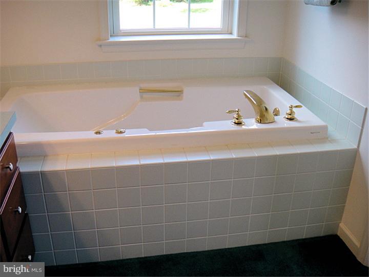 178 Forgedale Road Barto, PA 19504 - Photo 14 of 25 Gallery Image 14