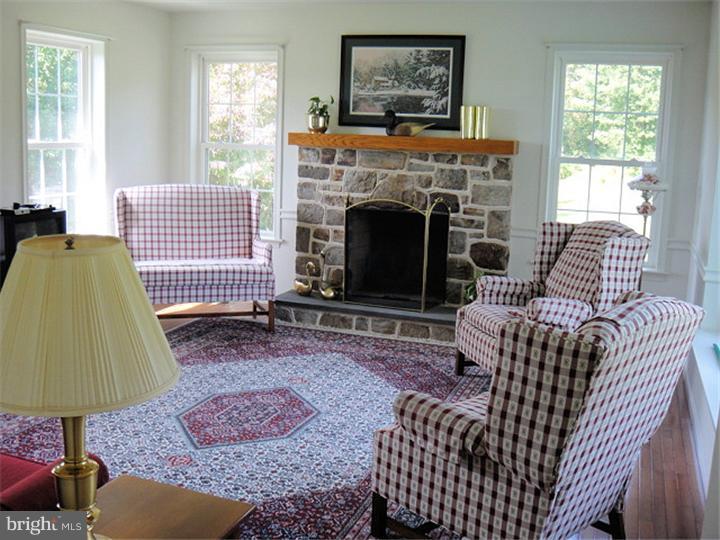 178 Forgedale Road Barto, PA 19504 - Photo 7 of 25 Family Room