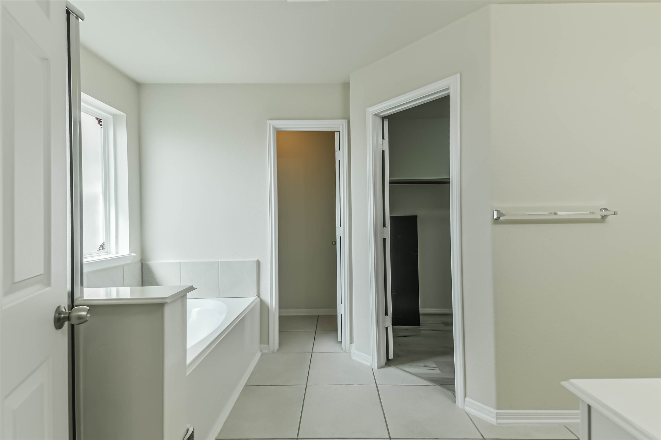 2504 Elm Crossing Trail Spring, TX 77386 - Photo 20 of 40 a view of an empty room