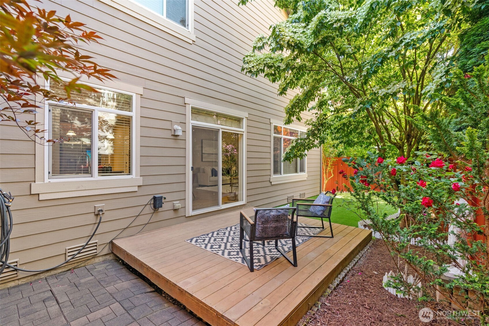 23504 9th Avenue Southeast Bothell, WA 98021 - Photo 32 of 38