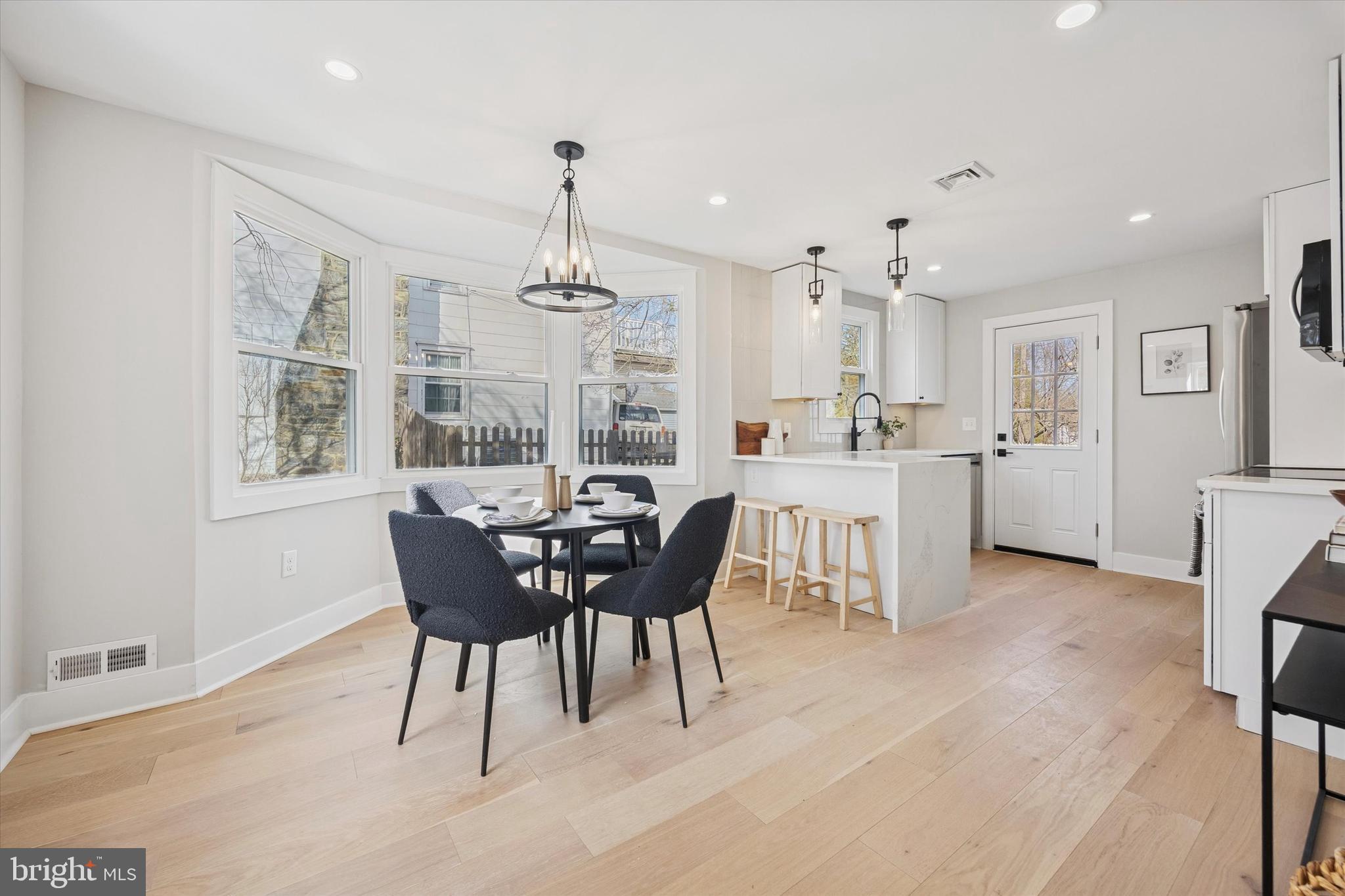 219 Williamsburg Road Ardmore, PA 19003 - Photo 13 of 75 a dining room with furniture and window