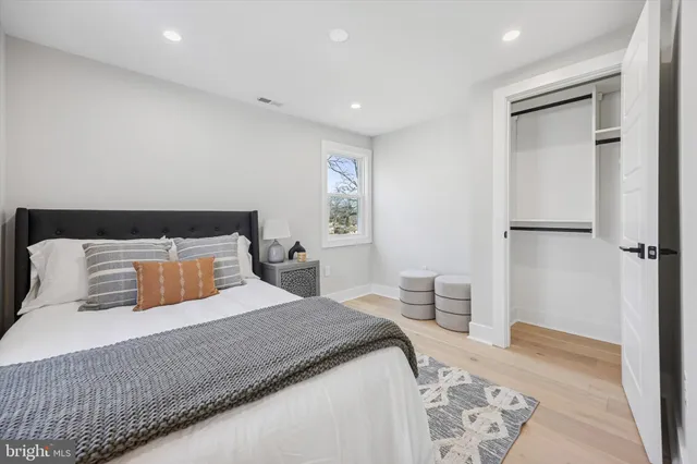 $4,500 | 219 Williamsburg Road, Ardmore, PA 19003