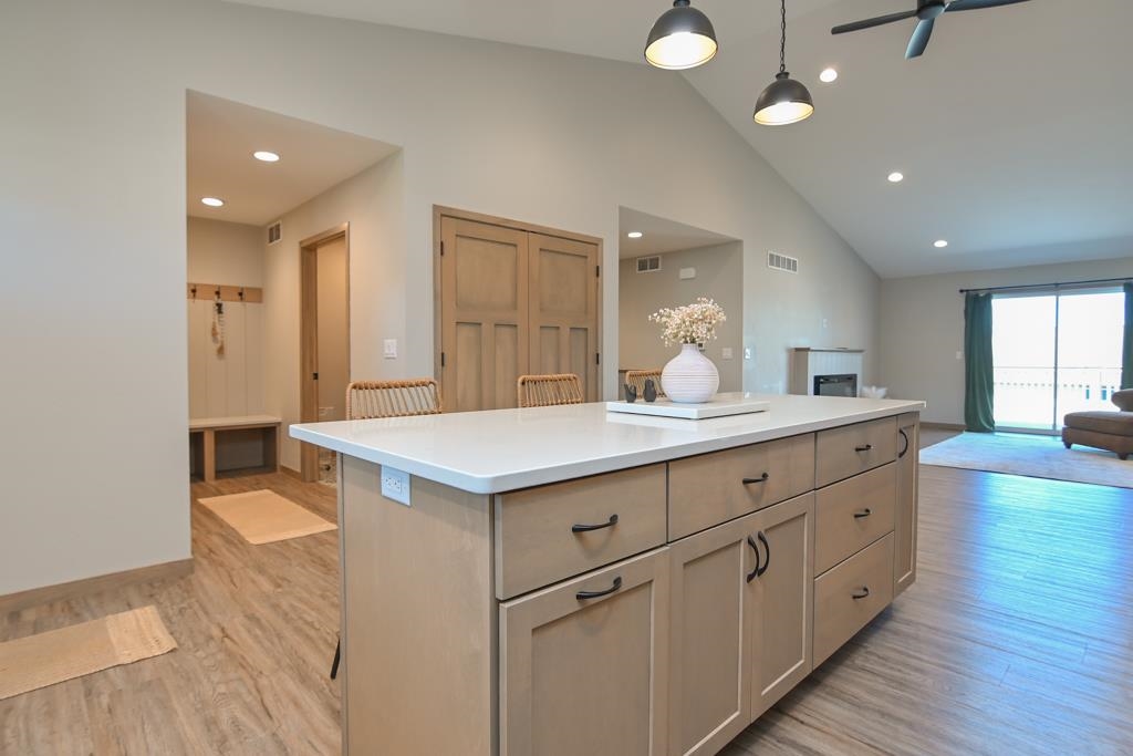 420 Prairie Way Wrightstown, WI 54180 - Photo 11 of 64