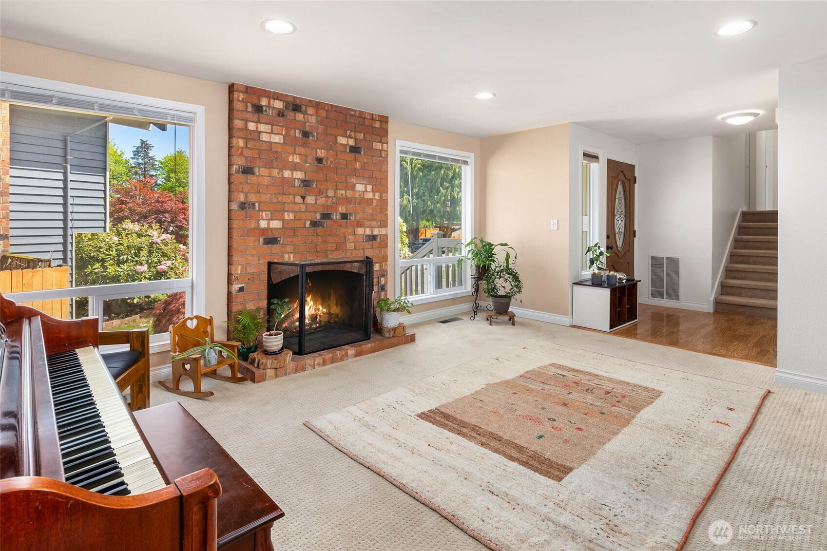 12902 Southeast 158th Place Renton, WA 98058 - Photo 5 of 25 Gallery Image 5