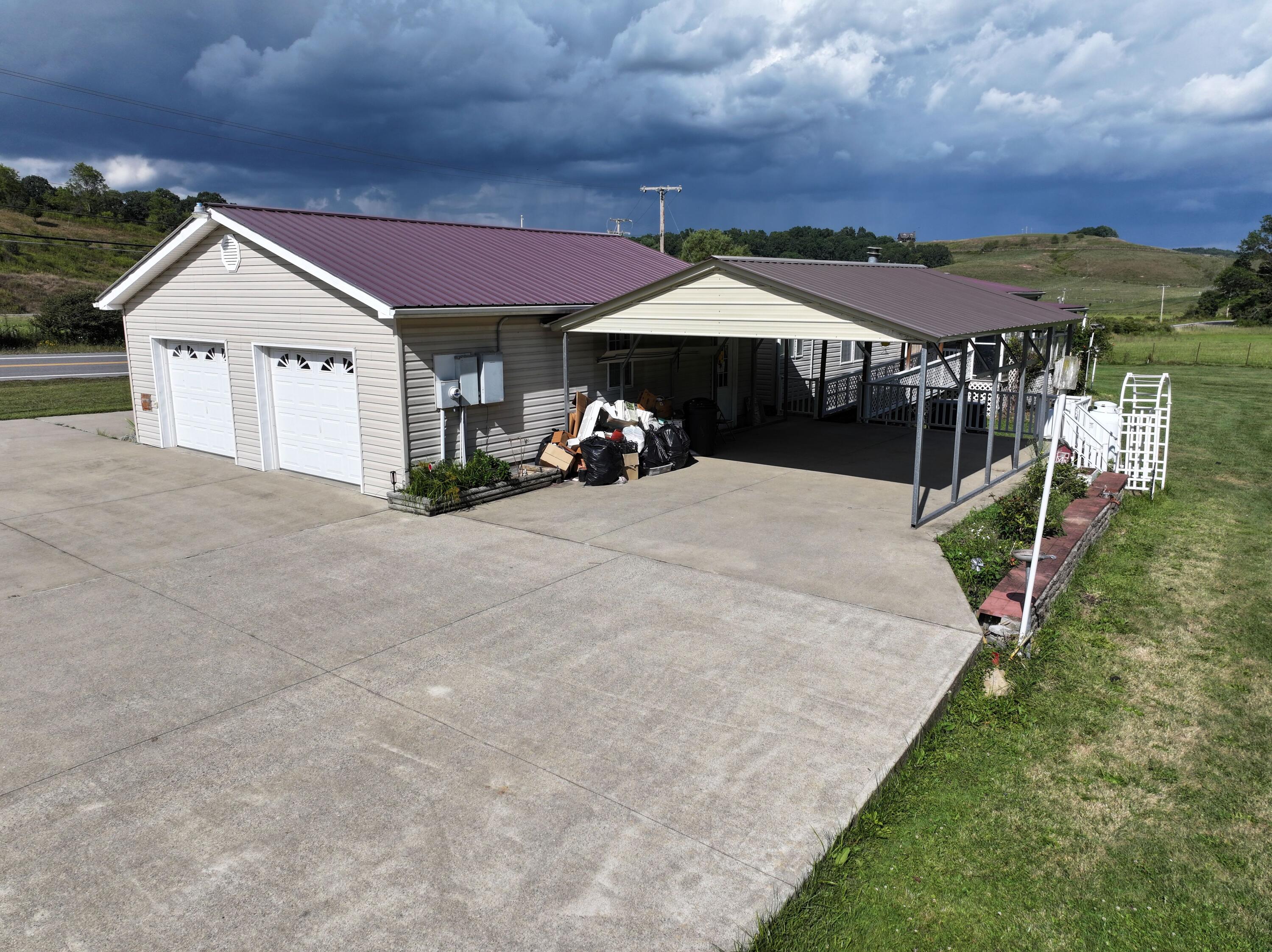 2871 Grassy Meadows Road Alderson, WV 24910 - Photo 47 of 92 Gallery Image 47