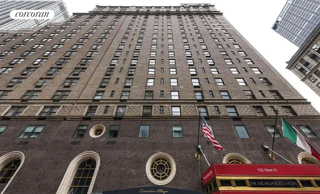 $815,000 | 150 West 51st Street, Unit 1918 | Theater District