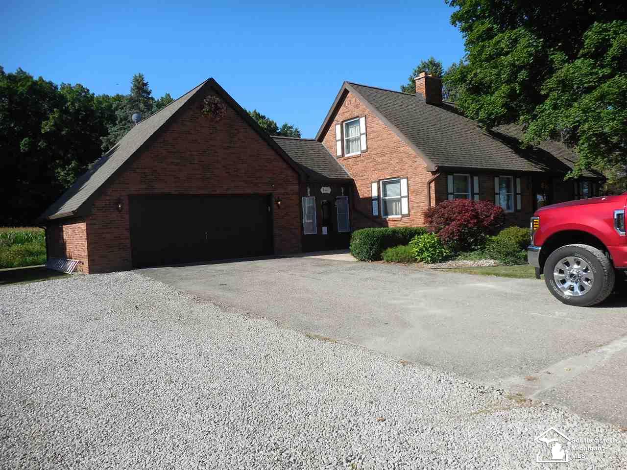 10401 Stone Road Maybee, MI 48159 - Photo 3 of 31