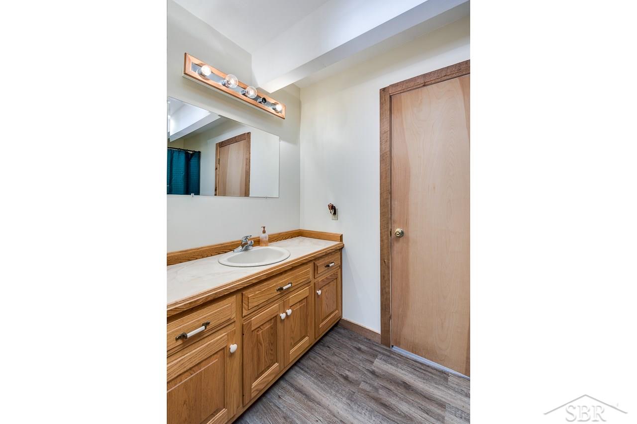3766 East Hubbard Road Midland, MI 48642 - Photo 27 of 44 Bathroom