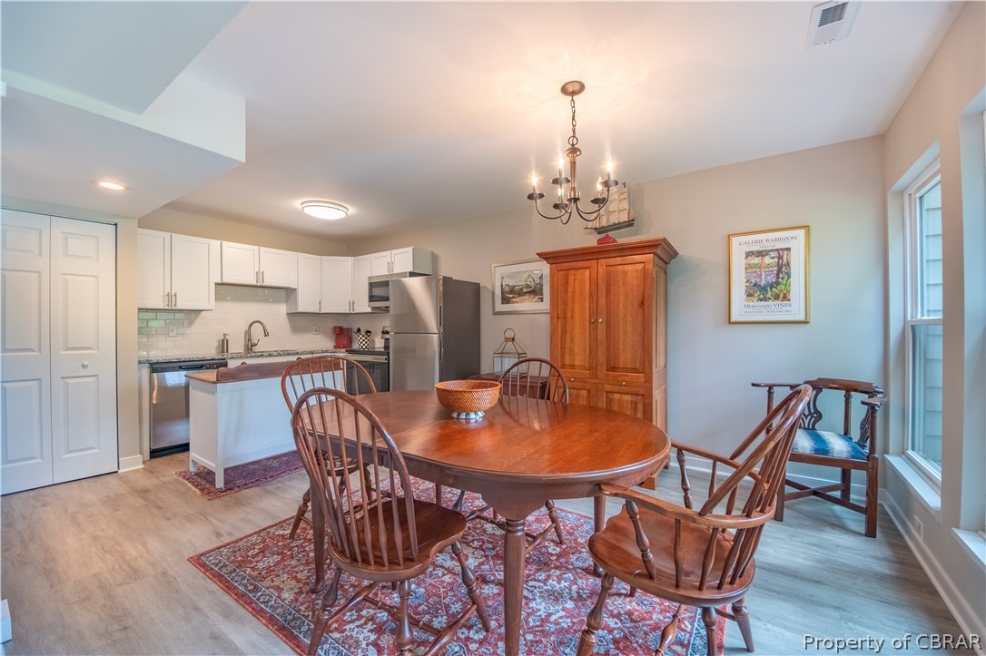 68 Villa Ridge Drive, Unit 4 Hartfield, VA 23071 - Photo 6 of 30 Plenty of room for large table