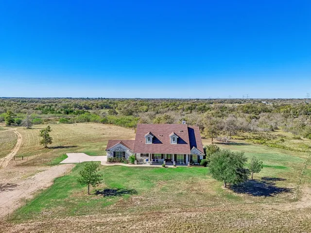 $1,950,000 | 1525 Farm To Market Road 1704, Elgin, TX 78621