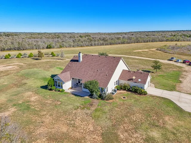 $1,950,000 | 1525 Farm To Market Road 1704, Elgin, TX 78621