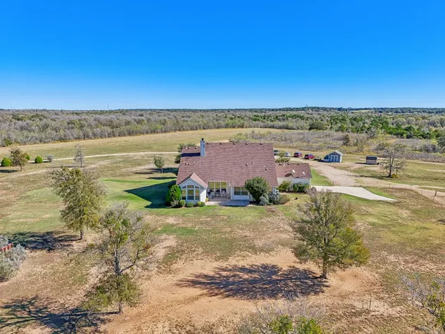 $1,950,000 | 1525 Farm To Market Road 1704, Elgin, TX 78621