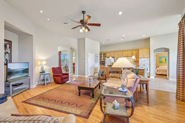 $1,950,000 | 1525 Farm To Market Road 1704, Elgin, TX 78621