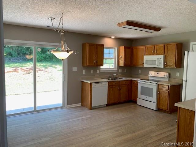 6912 Rumple Road Charlotte, NC 28262 - Photo 4 of 10 Gallery Image 4