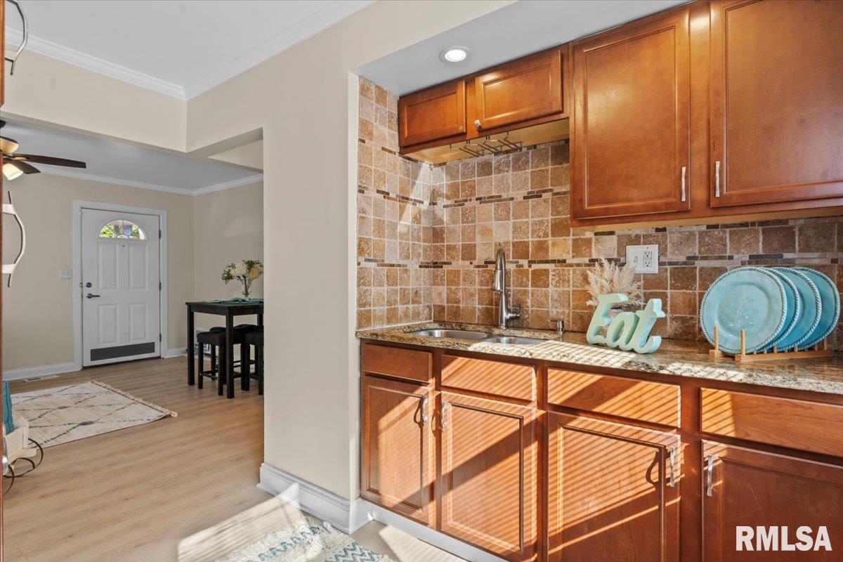 2832 South 3rd Street Springfield, IL 62703 - Photo 10 of 31
