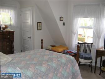 27 Hillside Road Mount Holly, NJ 08060 - Photo 7 of 10 Bedroom - Main