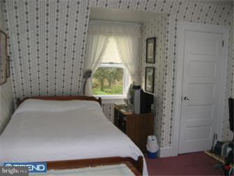 27 Hillside Road Mount Holly, NJ 08060 - Photo 9 of 10 Bedroom 3