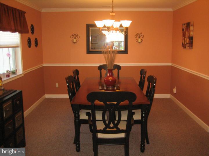 32 Hartford Road Sewell, NJ 08080 - Photo 5 of 23