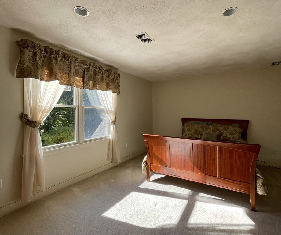 278 Plainfield Road Concord, MA 01742 - Photo 27 of 39 Gallery Image 27