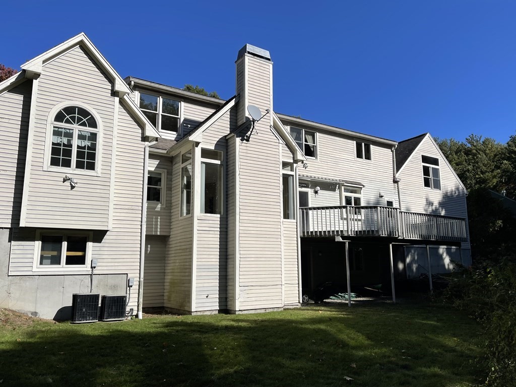 278 Plainfield Road Concord, MA 01742 - Photo 5 of 39 Gallery Image 5