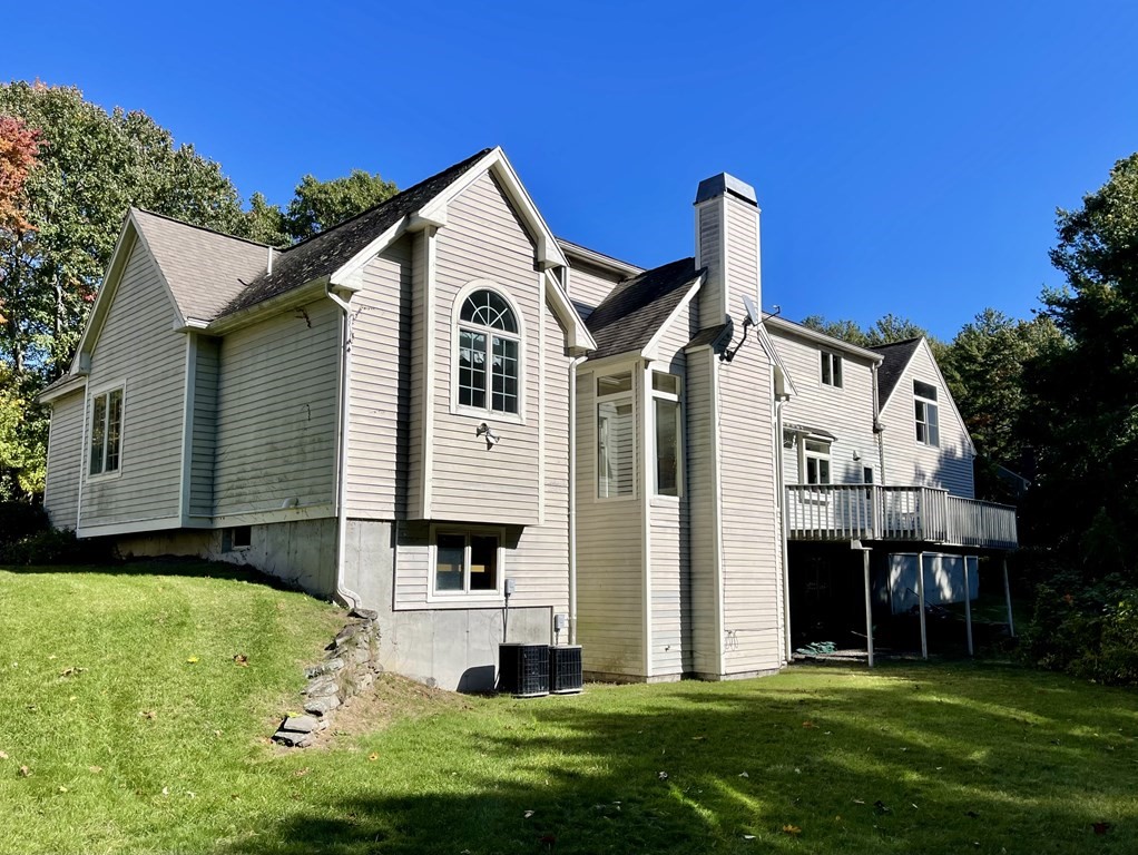 278 Plainfield Road Concord, MA 01742 - Photo 7 of 39 Gallery Image 7