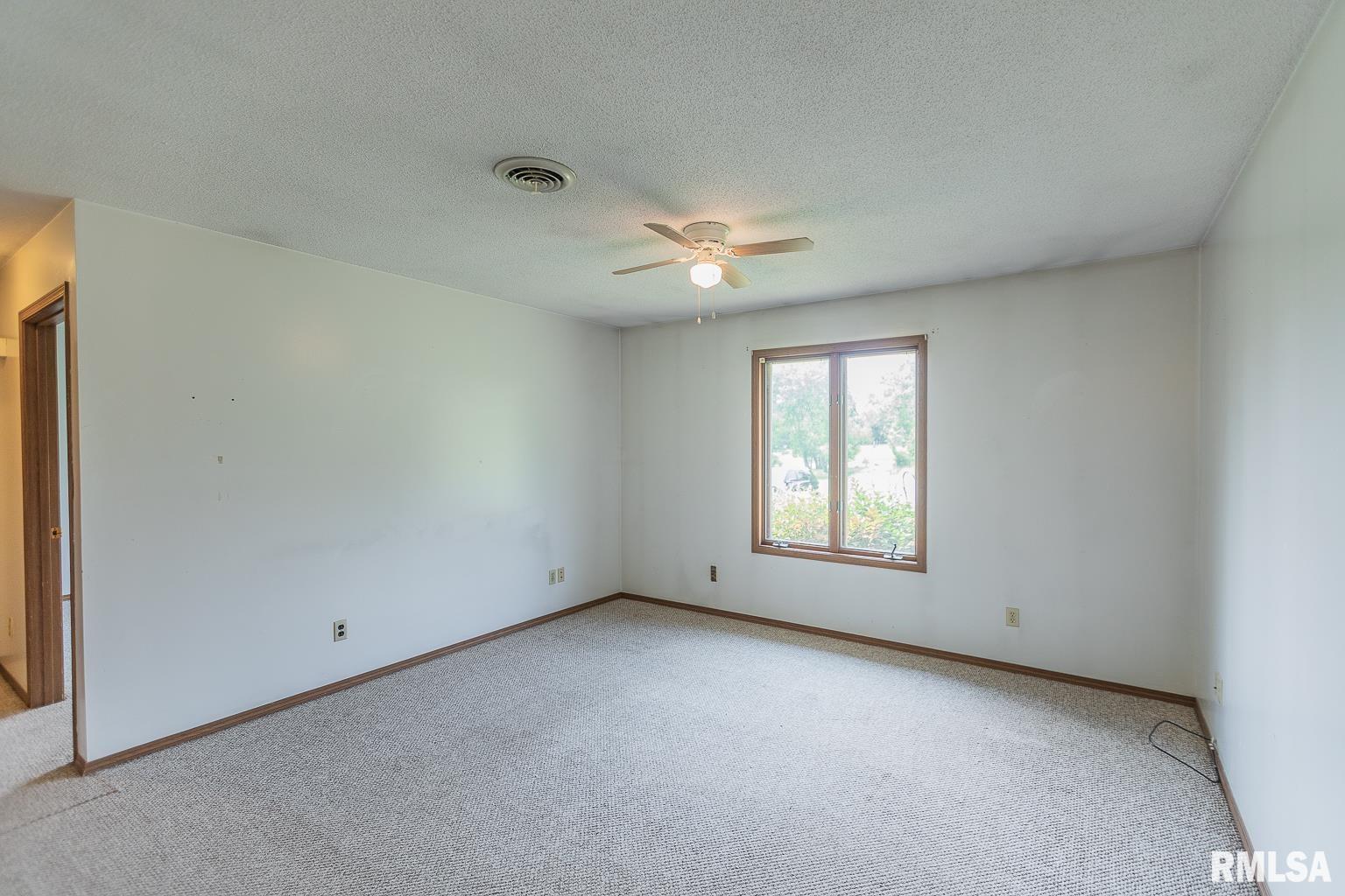 53 Rocking Chair Drive Murphysboro, IL 62966 - Photo 25 of 42